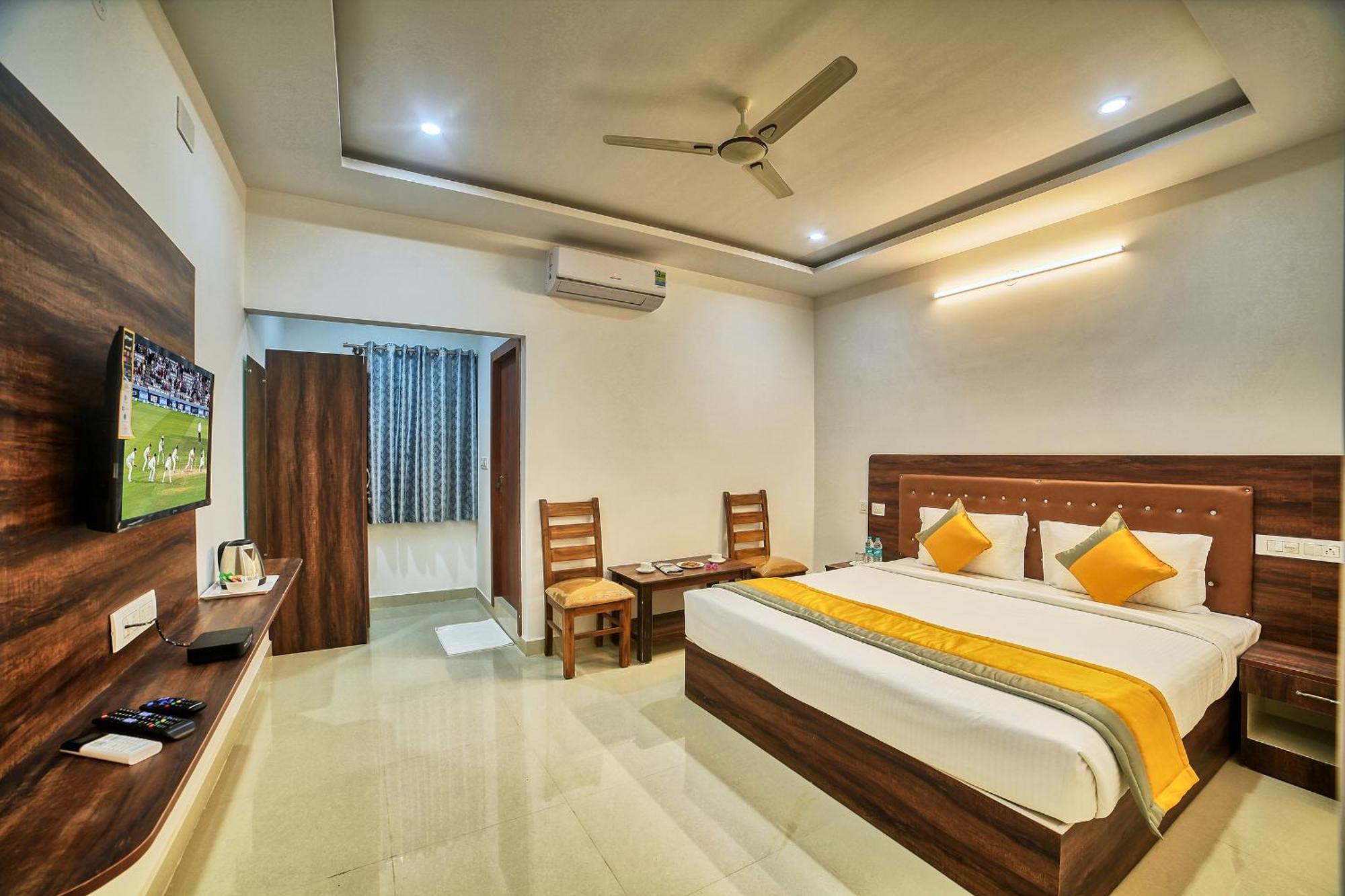 Visa Inn Hotel 4Kms From Airport L Free Airport Pickup & Drop 24X7 Devanahalli Kültér fotó